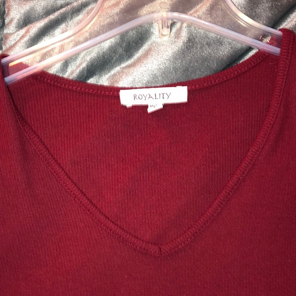 Red tee - Picture 2 of 3